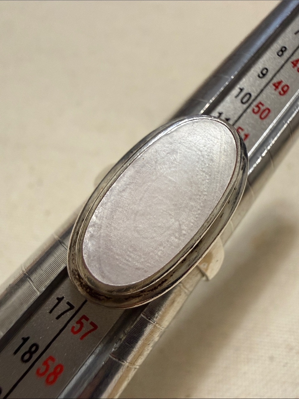 Sterling Silver 925 Avon Oval Mother of Pearl Statement Ring size 6.75